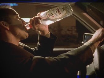 Стоп-кадр из к/ф «Покидая Лас-Вегас» Стоп-кадр из к/ф «Покидая Лас-Вегас»