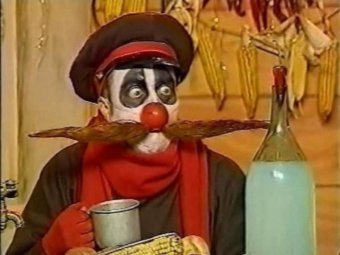 Стоп кадр из скетч-шоу «Каламбур»
